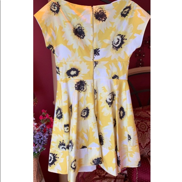 Brand New Kate Spade Sunny Daisy Fiorella Dress♠️ - Picture 8 of 11